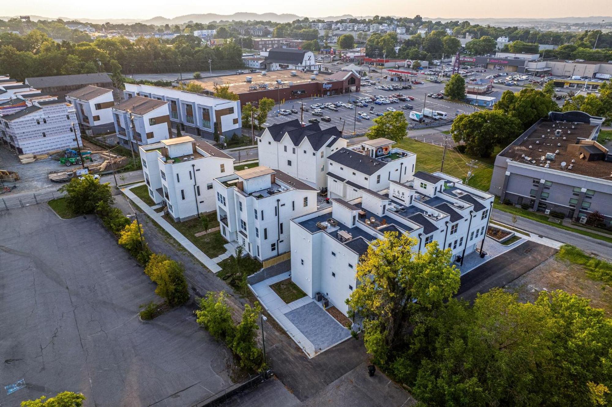 Southern & Style-2 Townhomes-7 Mins To Broadway Нэшвилл Экстерьер фото